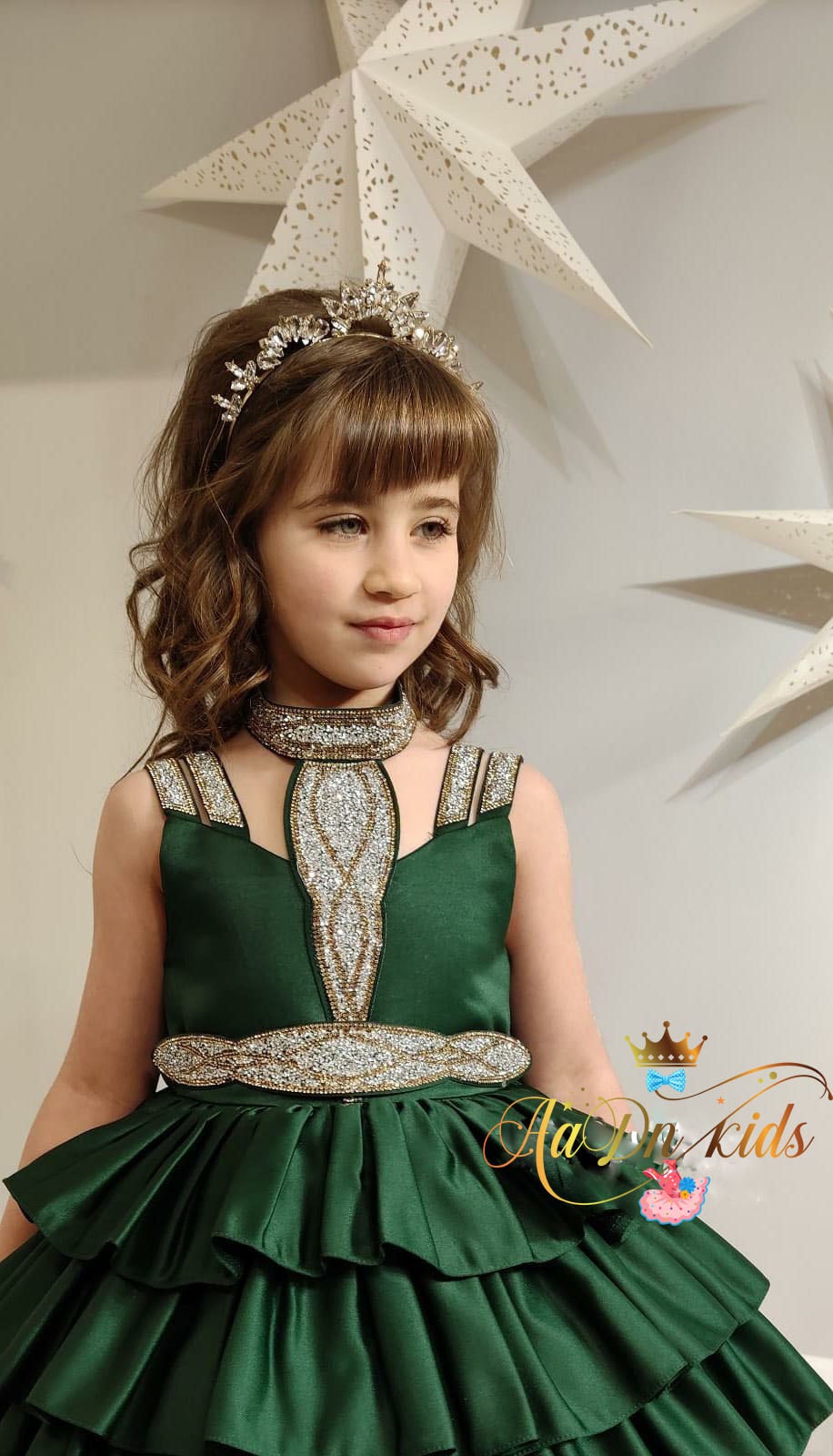 emerald green girls dress